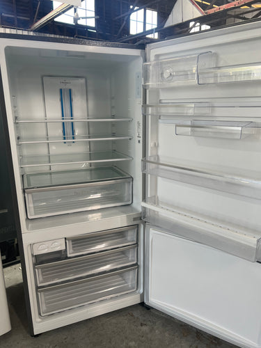 Second hand Westinghouse WBE5314SA 536L Stainless Steel Bottom Mount Fridge - Second Hand Appliances Geebung